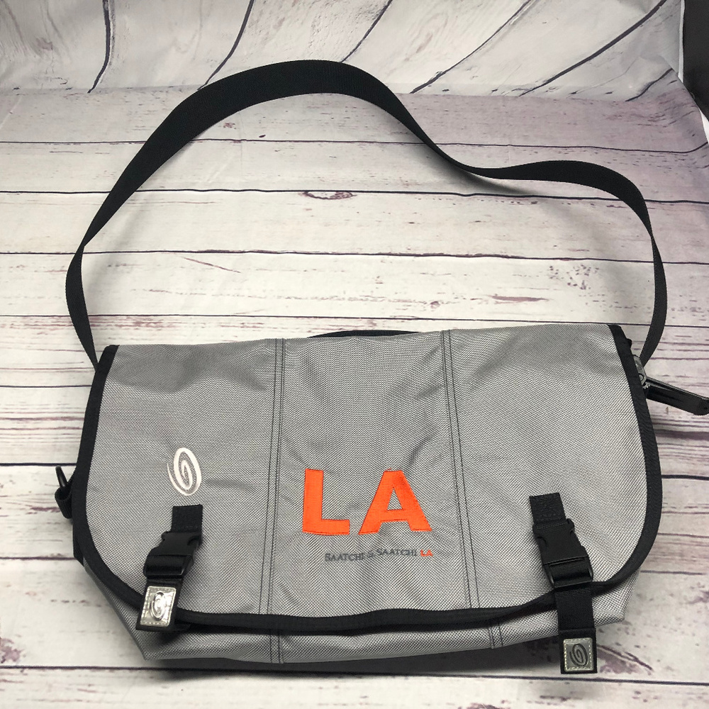 TIMBUK2 Saatchi & Saatchi LA messenger bag
